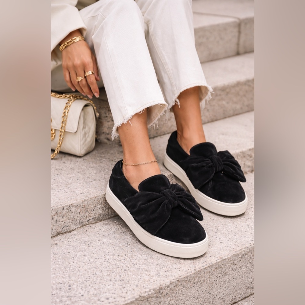 J/Slides Annabelle Black Bow Slip On Sneakers Women’s 8 Velvet Fashion Shoes